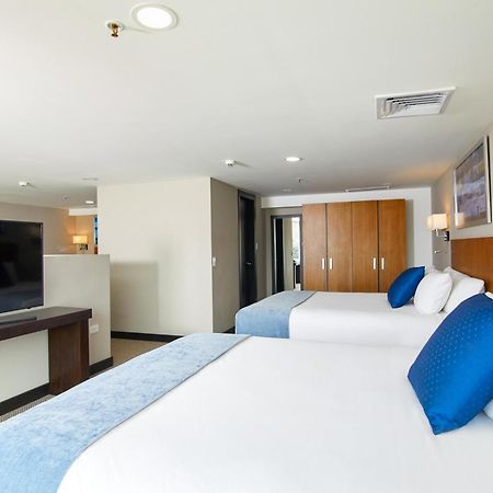 Wyndham Manta Sail Plaza Hotel And Convention Center Eksteriør billede